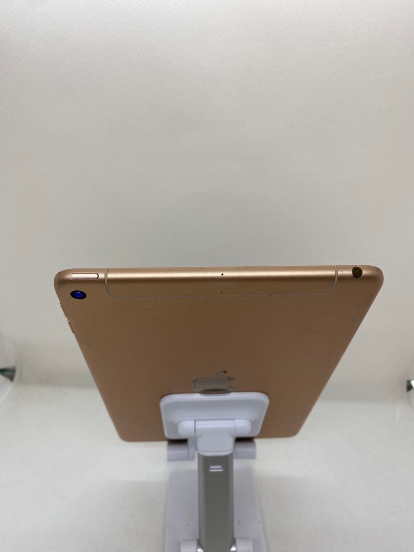 iPad mini 5 - 64GB SIMフリー 23972