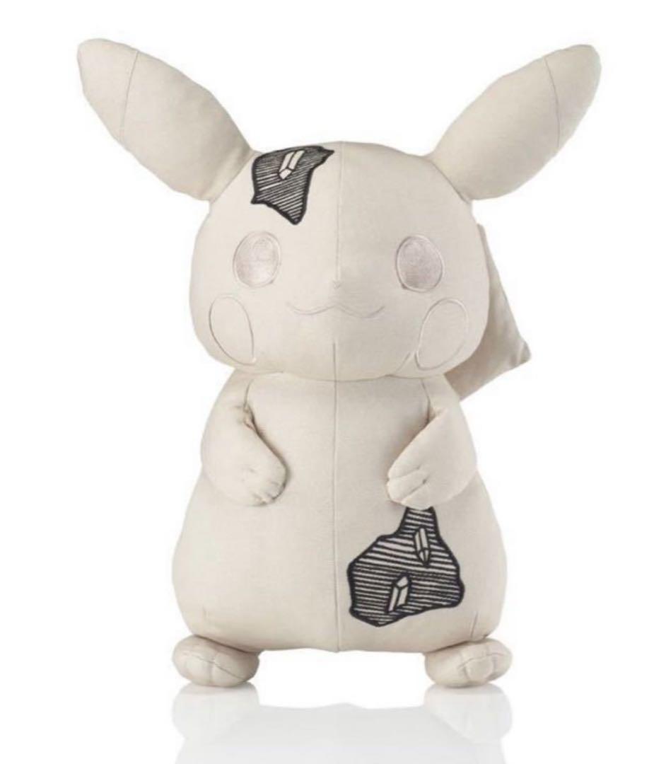 ダニエルアーシャム✖️ピカチュウ　ラージ