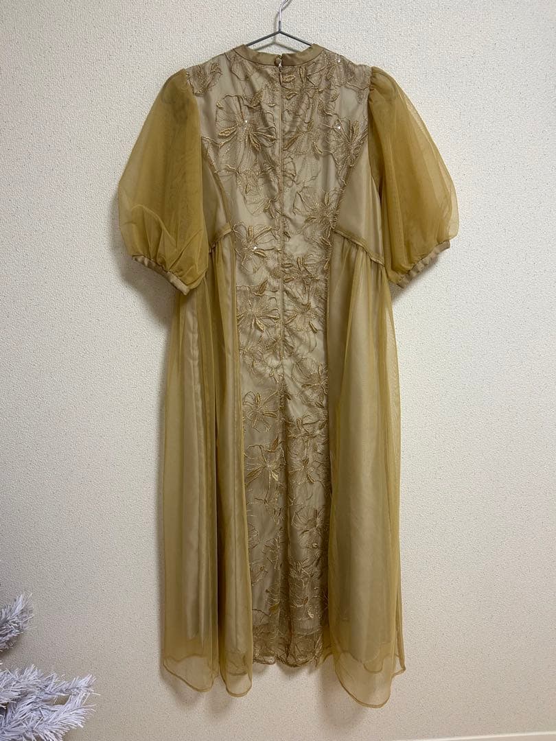 kana スパンコールレースAラインチュールワンピース