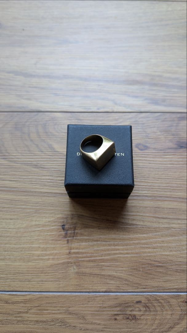 DRIES VAN NOTEN ゴールド スクエアリング