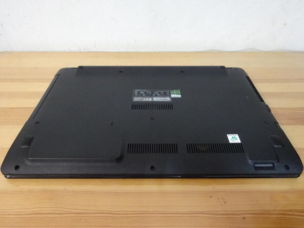 ASUS ノートパソコン X550Z/中古特価良品