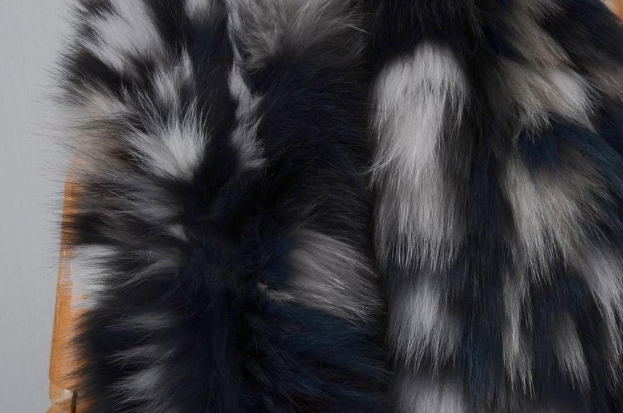 新品限定 豪華フォックスを両面で使ったロングマフラー 編み込み/毛皮ファー