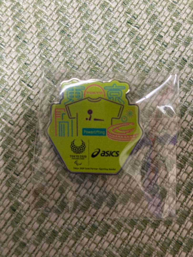 希少！東京2020オリンピック アシックス ピンバッジ 7点セットTシャツ付き