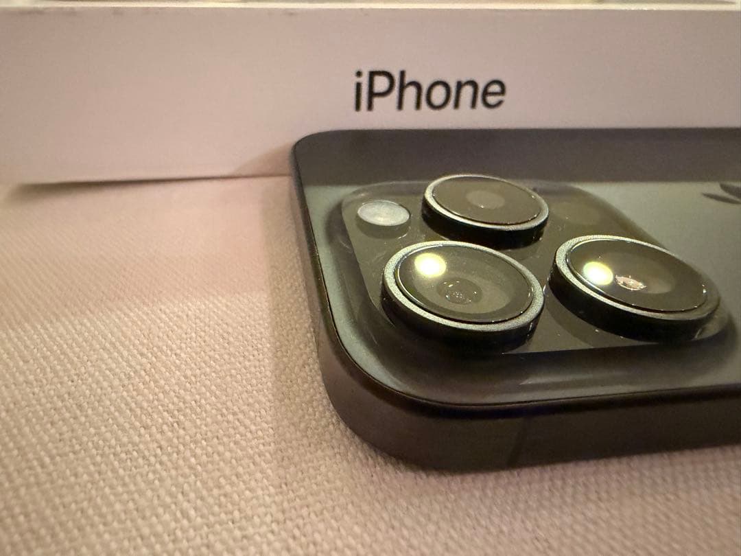 iPhone15Pro 256GB ブラックチタニウム　即発送