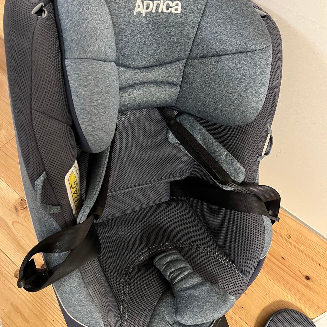 Aprica アップリカ クルリラ チャイルドシート ISOFIX 新生児