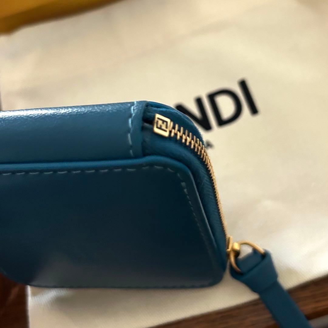 FENDI フェンディ FFキューブ ケース レザー ウォレット　財布