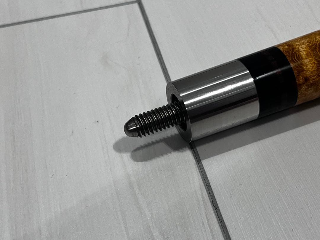 ビリヤードキュー Gina スネークウッド8剣