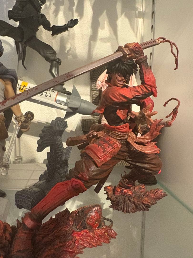 フィギュア　ドリフターズ　島津豊久　織田信長