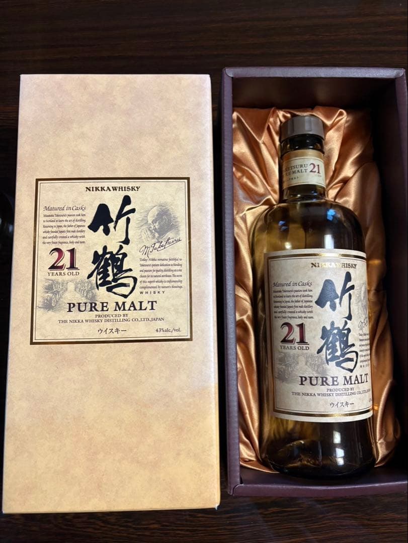 竹鶴 21年 ピュアモルト 750ml 空瓶