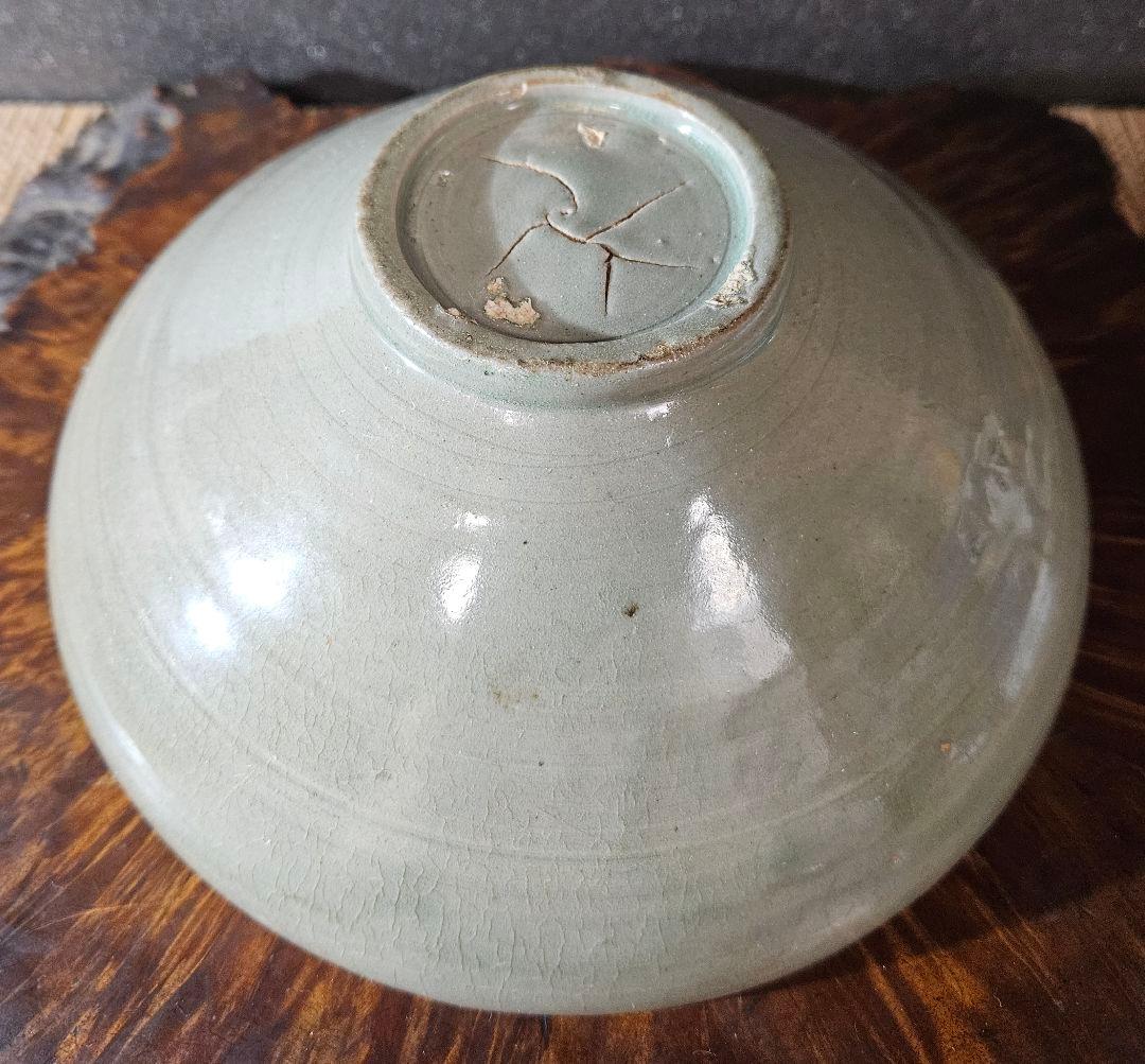 【本物保証❗】李氏朝鮮時代　李朝青磁　陰刻　双鳳凰文　鉢　菓子鉢　径19.5cm