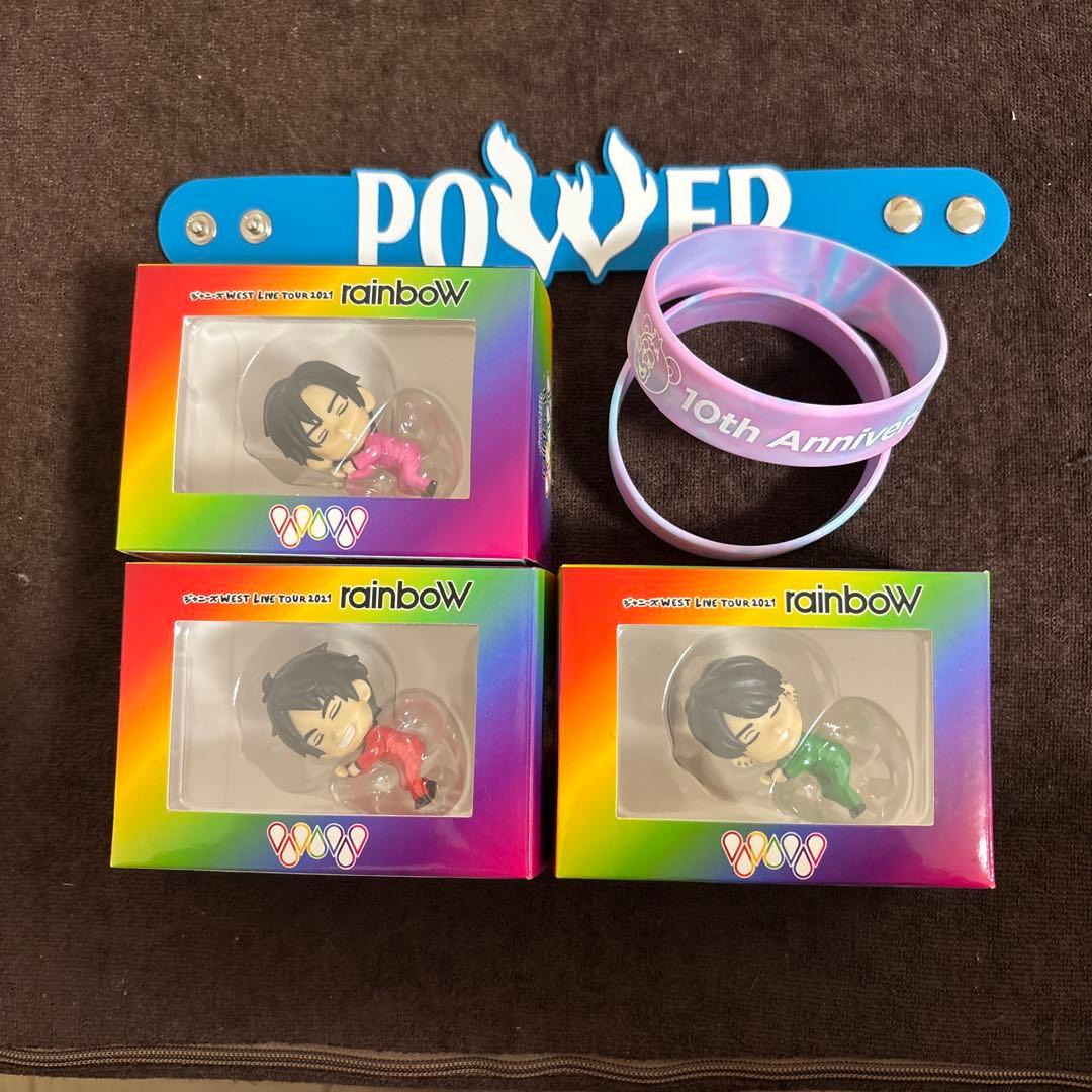 WESTꓸ ぬいぐるみ、アクスタ、キーホルダー(バラ売り可)