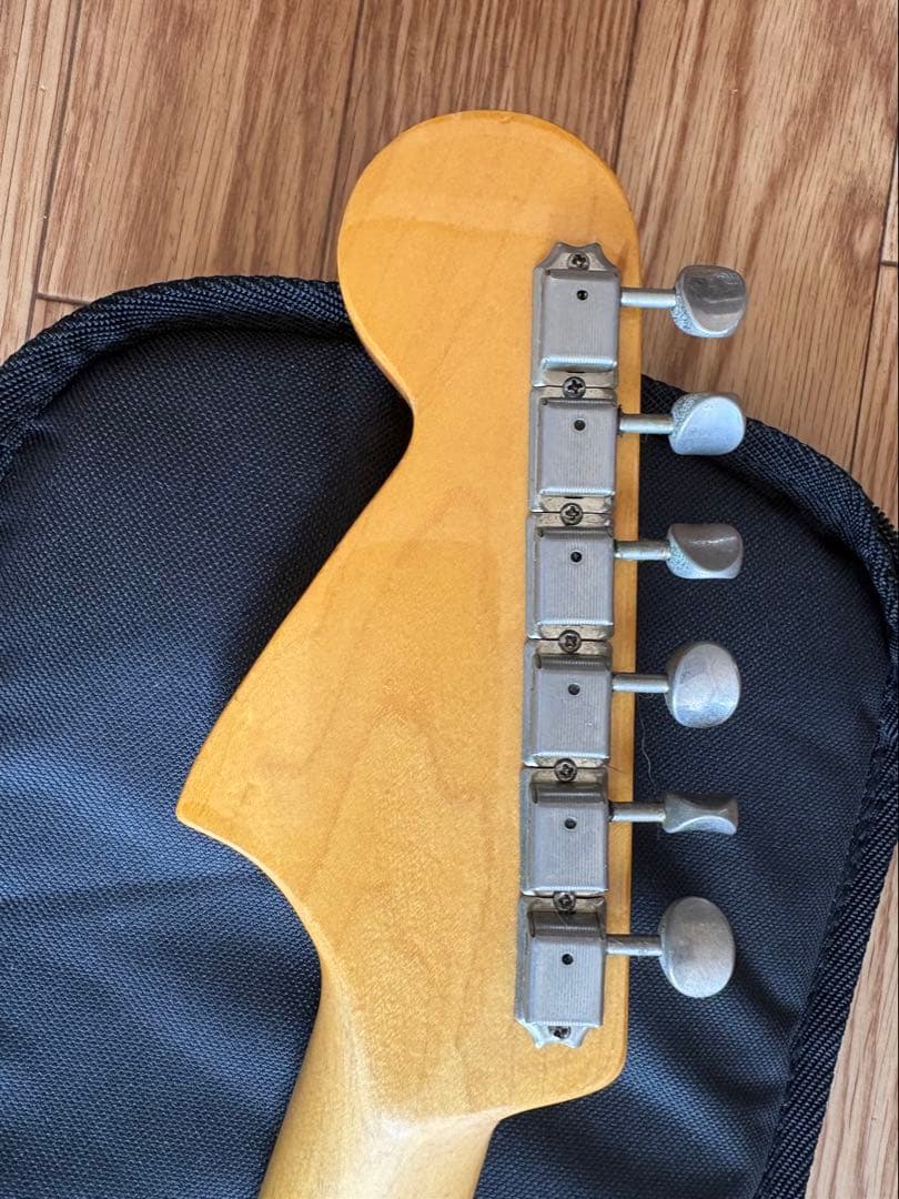 Fender Japan JG66 jaguar ピンク　ラッカー塗装　レリック