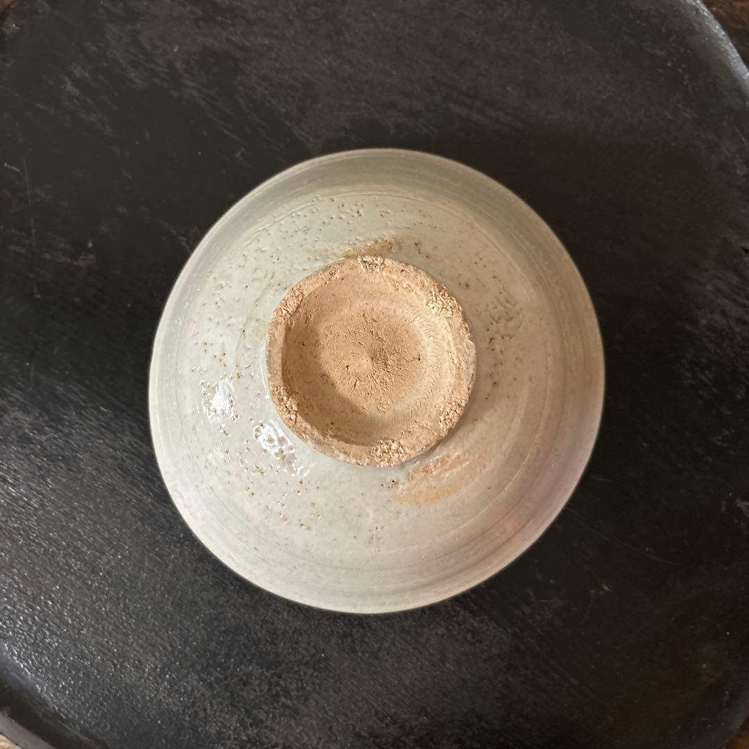 李朝　朝鮮王朝堅手鉢　白磁　茶碗　古民芸　韓国アンティーク　大茶碗　朝鮮古民具