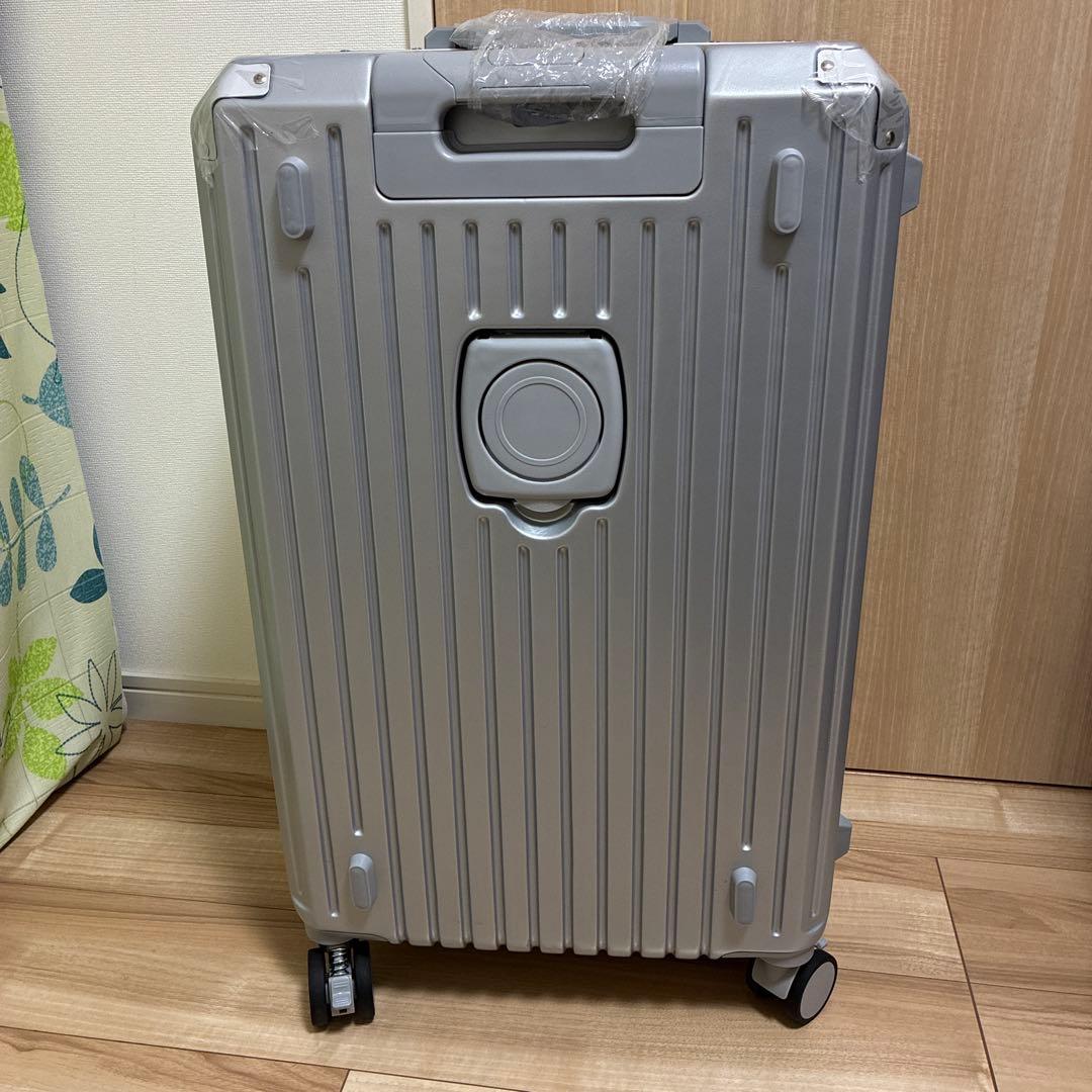【未使用品】スーツケース　アルミフレーム　８５Ｌ