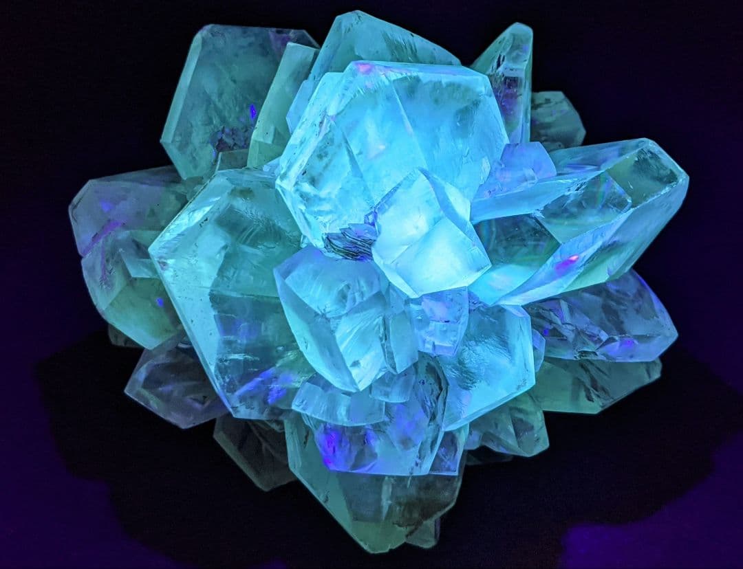 セレナイト ジプサム カナダ産 鉱物標本