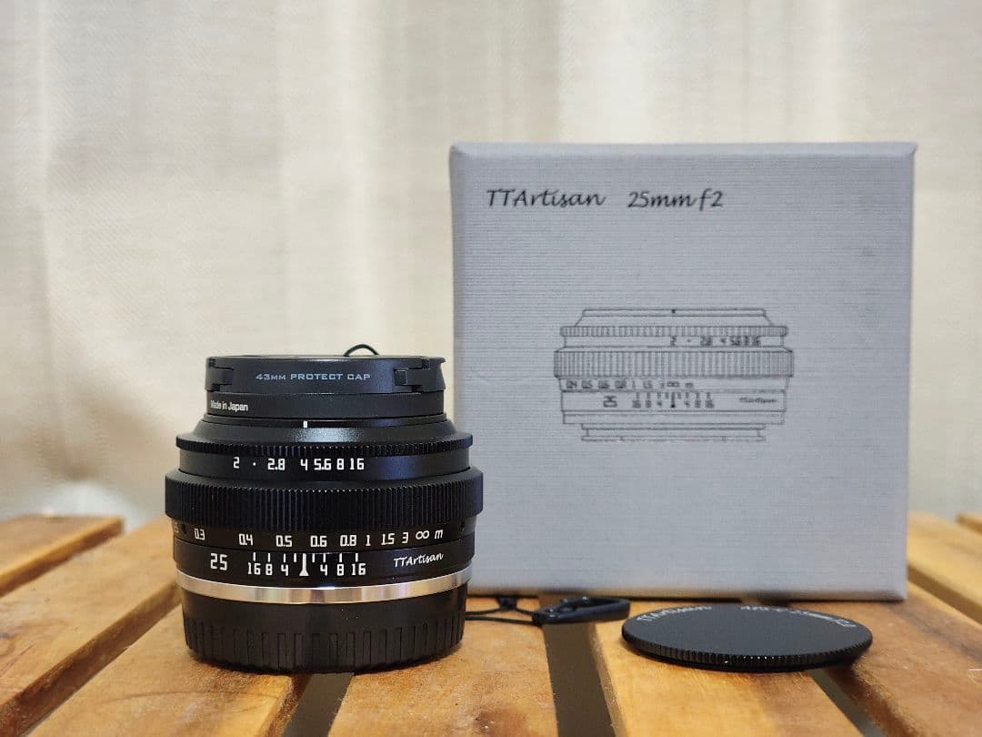 【美品】TTArtisan 25mm f2 Xマウント フィルター付き