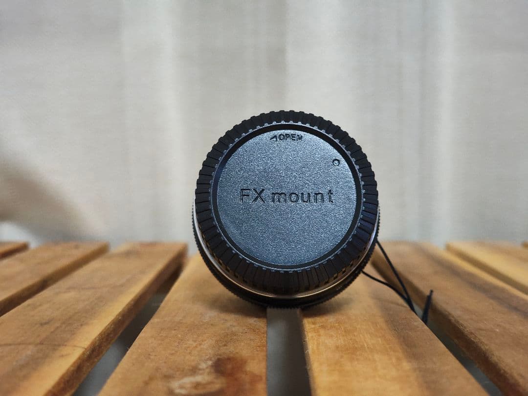 【美品】TTArtisan 25mm f2 Xマウント フィルター付き