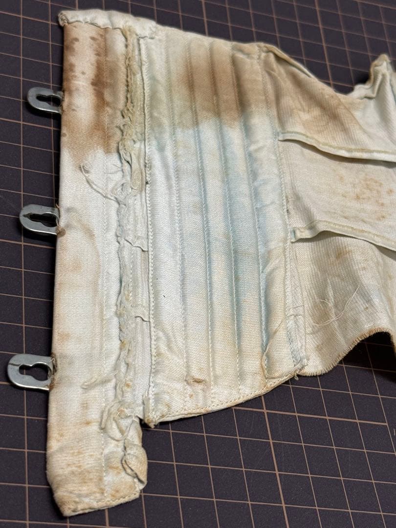 1900年代初期　フランスアンティーク　小さなコルセット　ドール・テディベア用