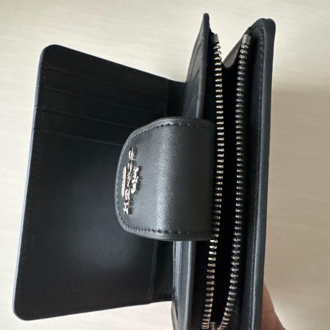 p*o様 COACH フラワーパターン 二つ折り財布