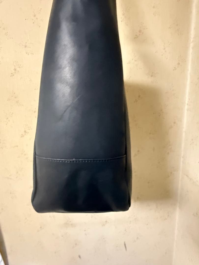 ダコタ　ゆべし　ショルダーバッグ　ブラック