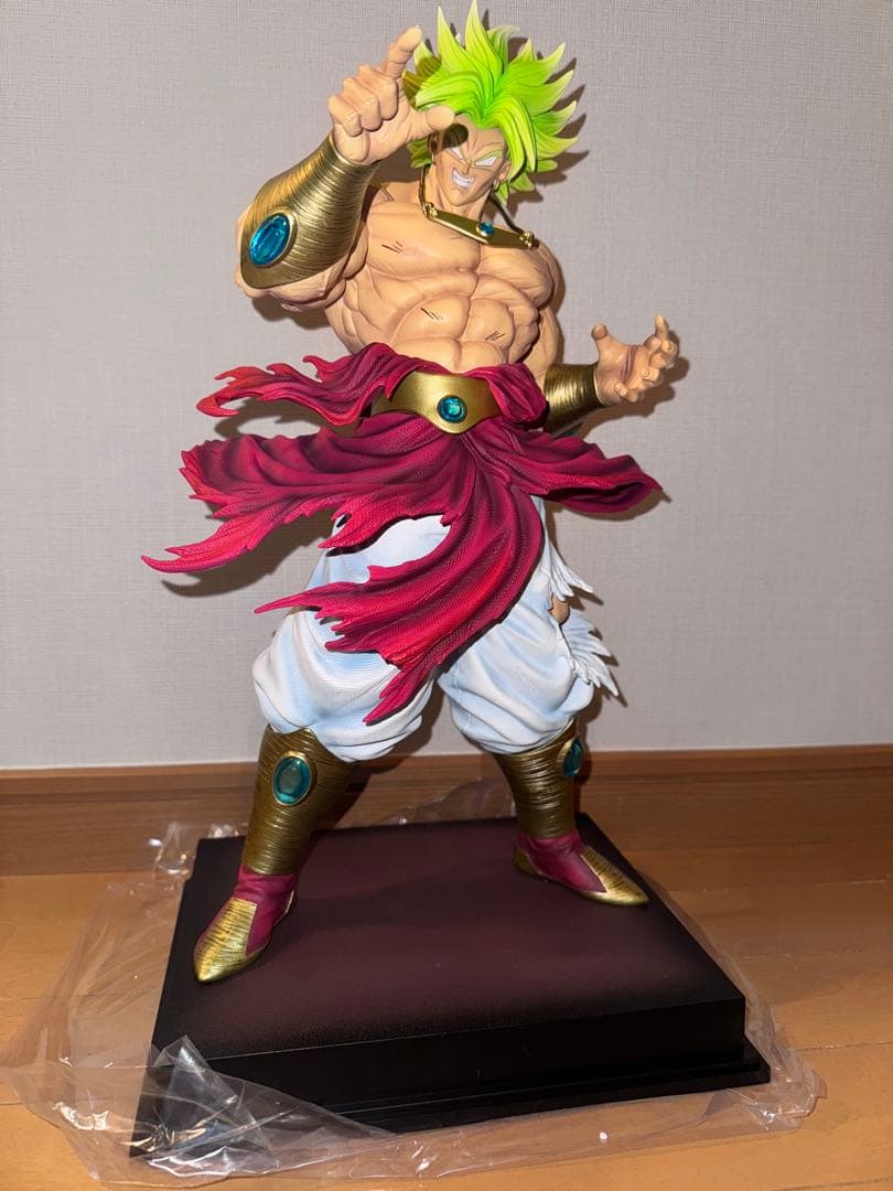 ドラゴンボール ブロリー フィギュア 伝説の超サイヤ人