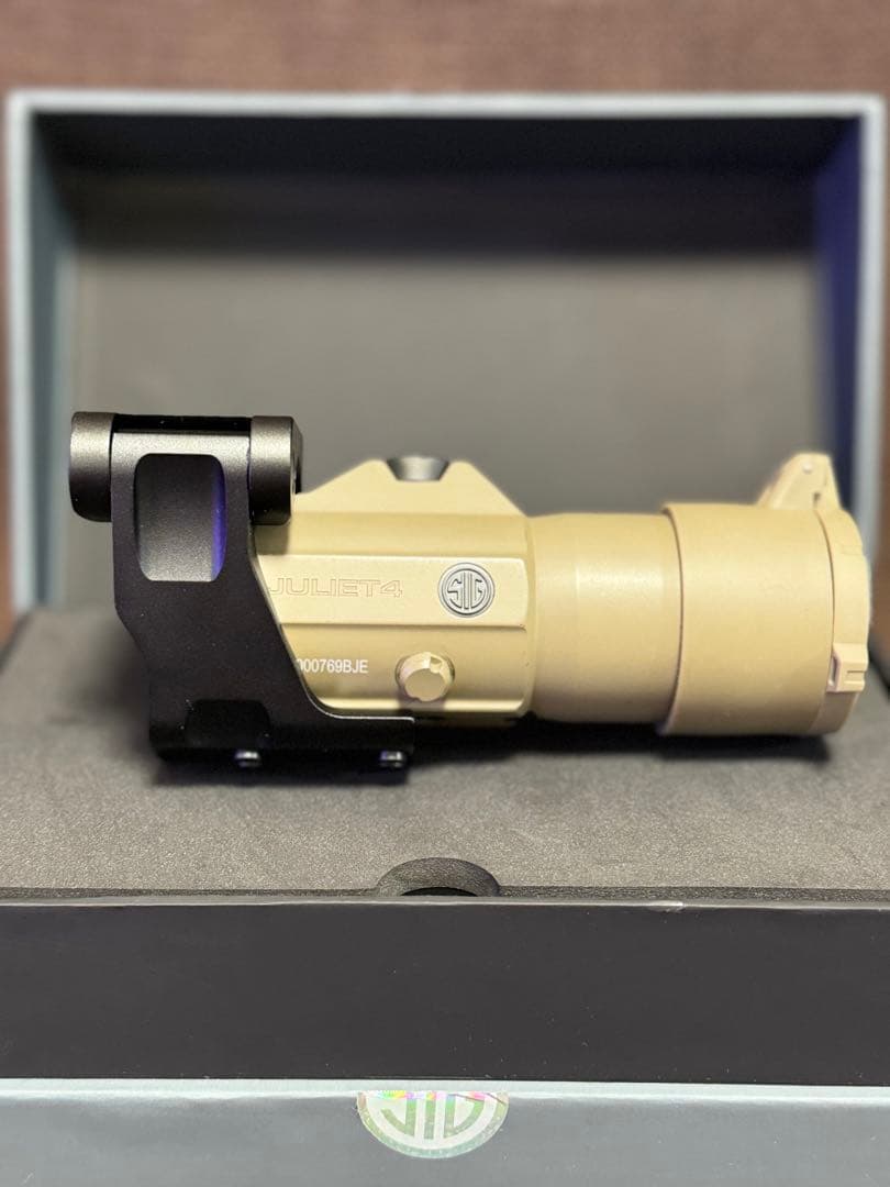 レ*オ様 SIG SAUER JULIET4 実物マグニファイア