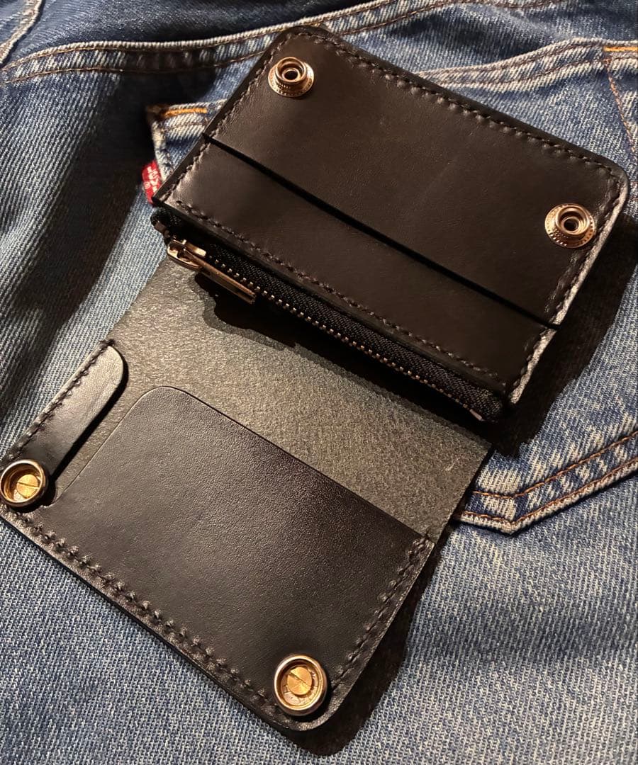 トラッカーウォレット　ショートサイズ　シルバー925アポロコンチョ　ブルガロ