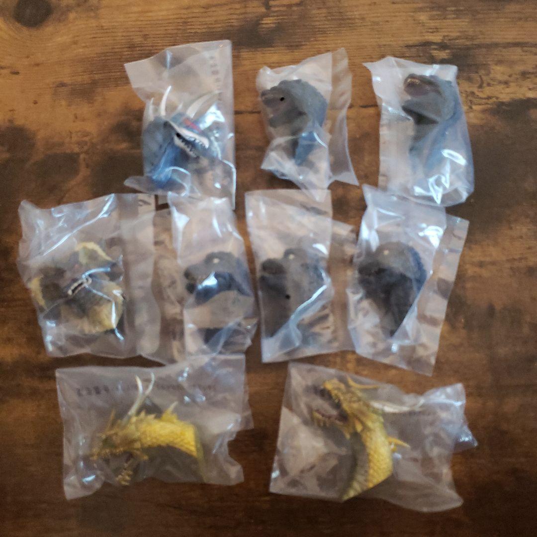 ゴジラ　一番くじ　セット売り