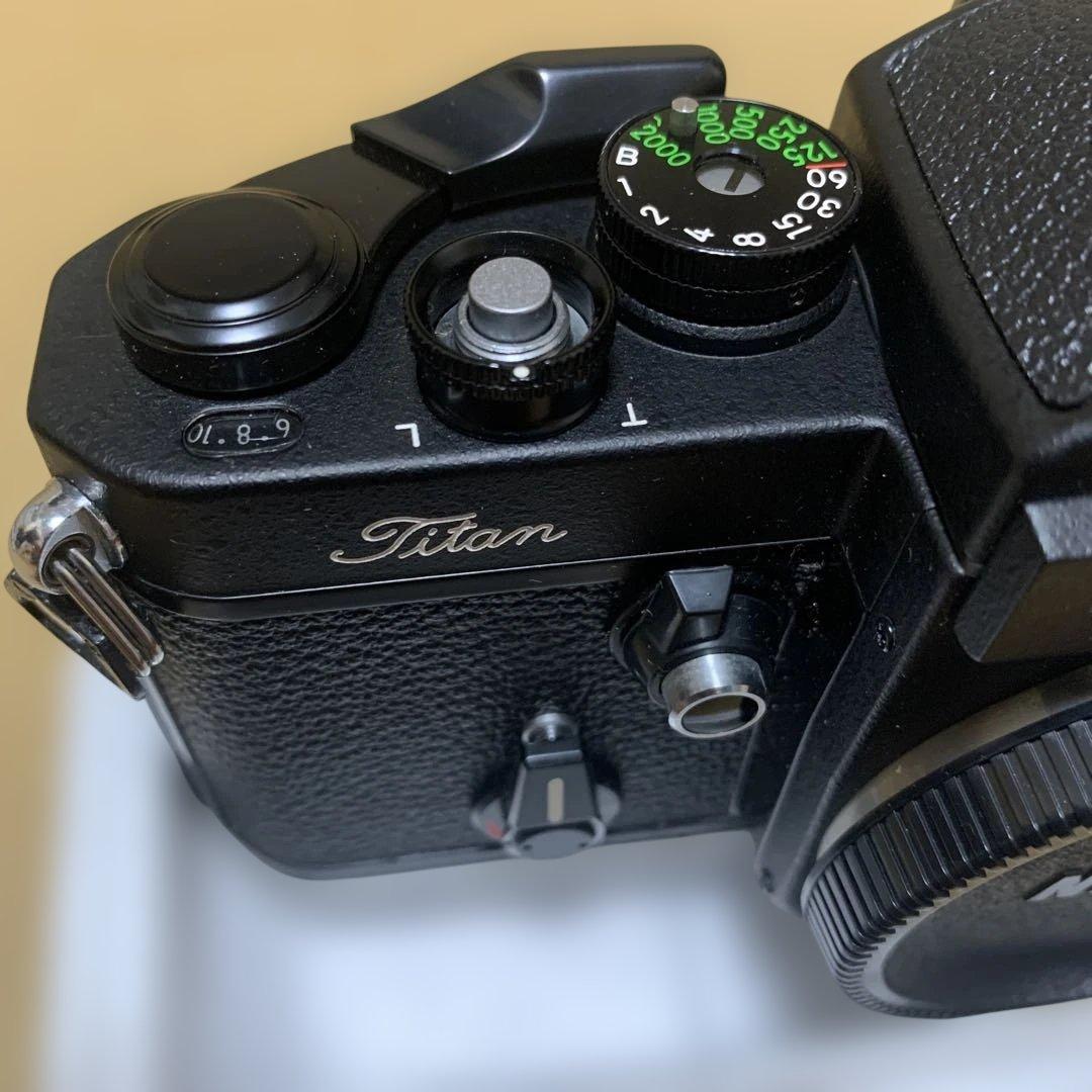 【希少カメラ】　Nikon F2チタン ボディ （Titan ネーム入り）元箱