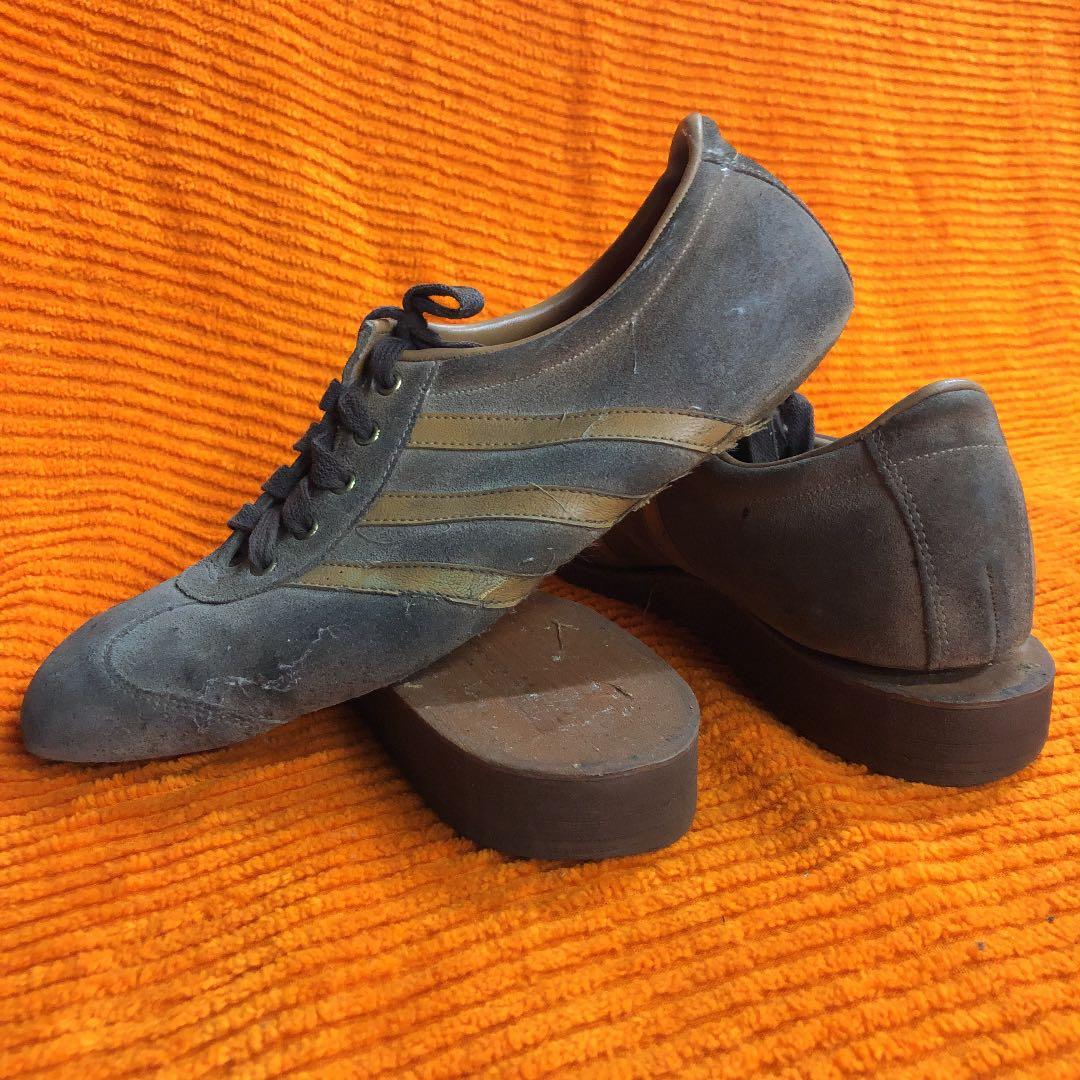 adidas アディダス　スニーカー　タバコ　スウェード　キット　バナナ