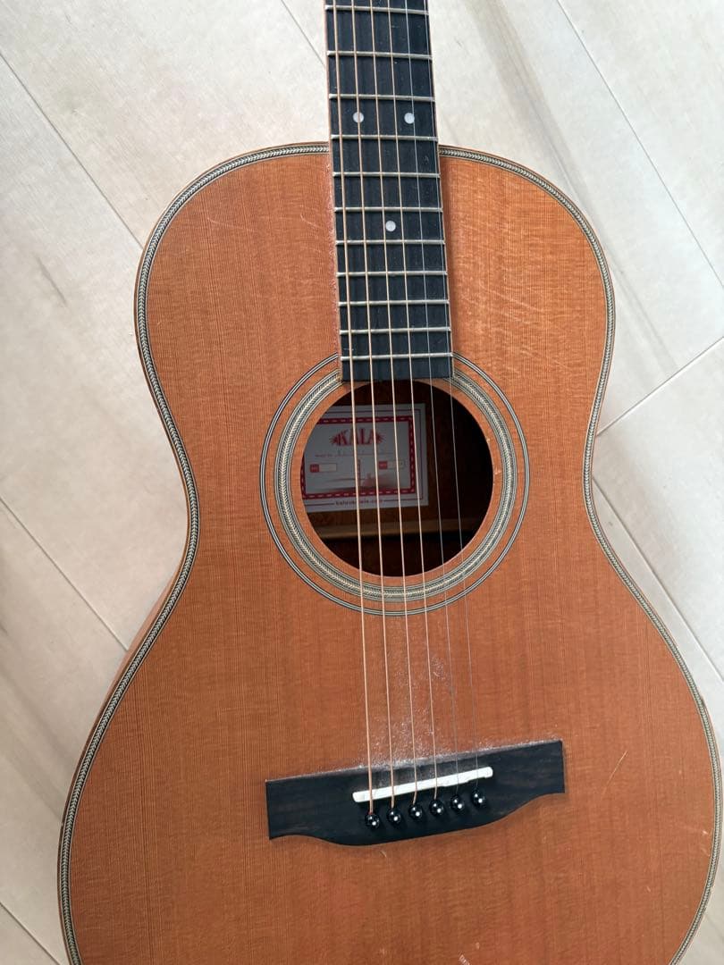 KALA アーコスティックギター　激安