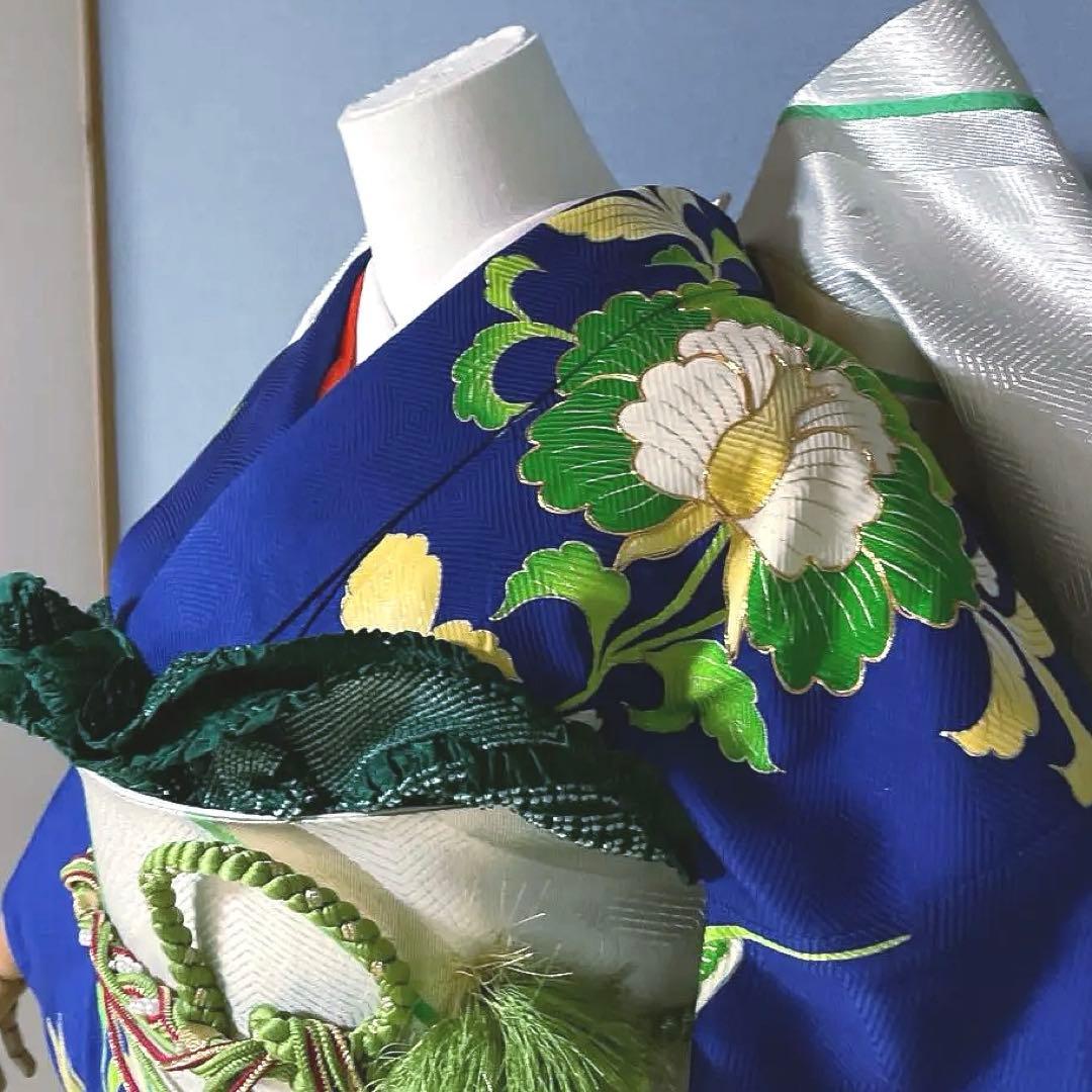 振袖フルセット　手描き友禅　ロイヤルブルーに更紗紋様が異邦人　成人式振袖　振袖