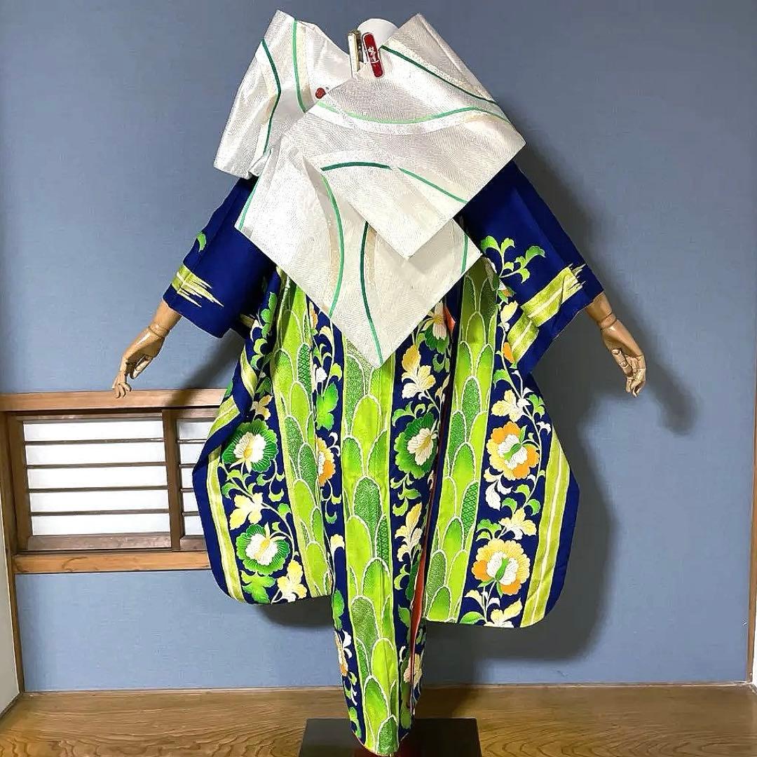 振袖フルセット　手描き友禅　ロイヤルブルーに更紗紋様が異邦人　成人式振袖　振袖