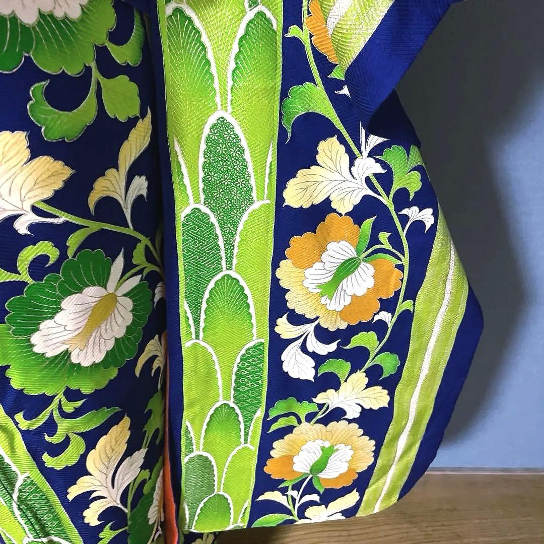 振袖フルセット　手描き友禅　ロイヤルブルーに更紗紋様が異邦人　成人式振袖　振袖