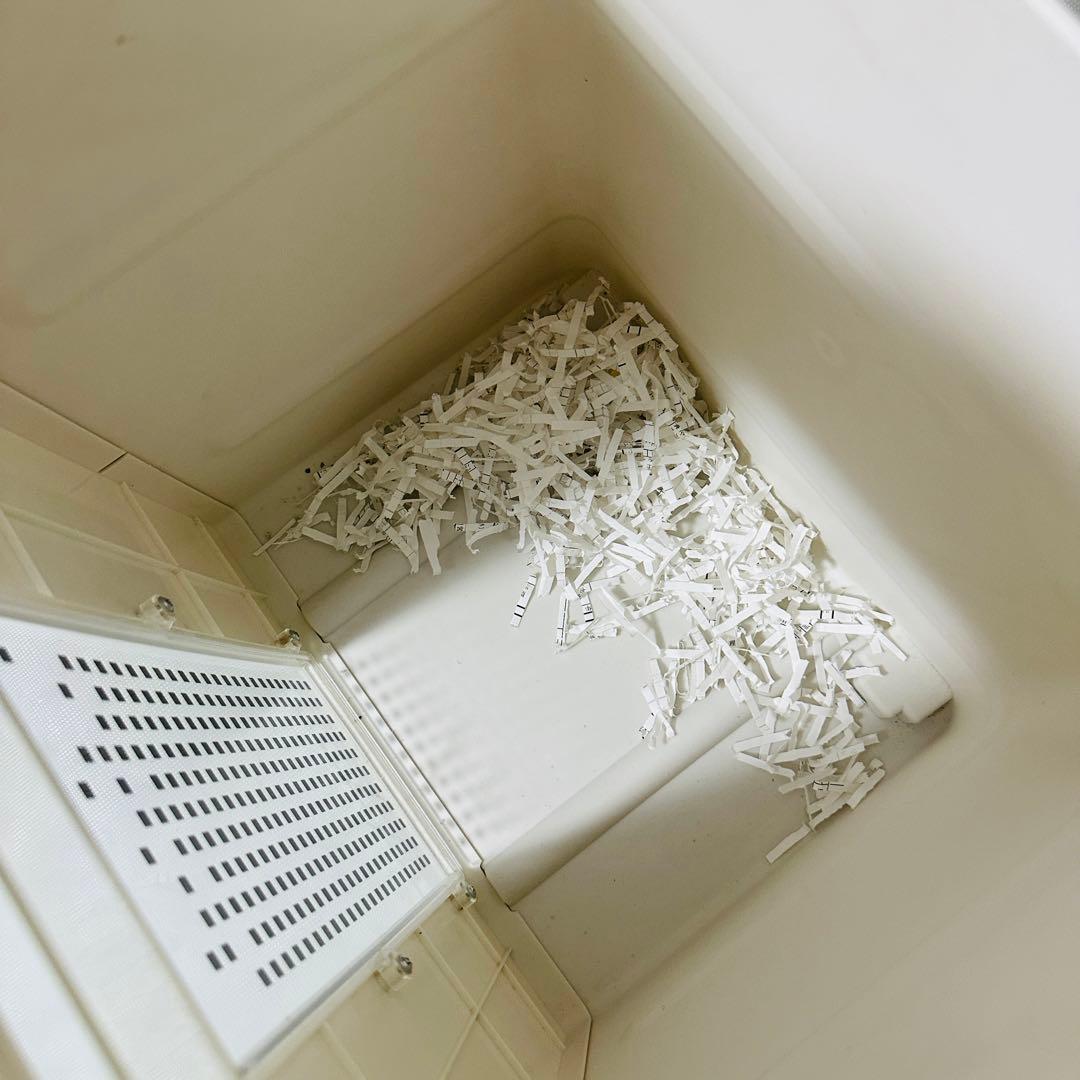 アイリスオーヤマ　業務用シュレッダー　OF16J