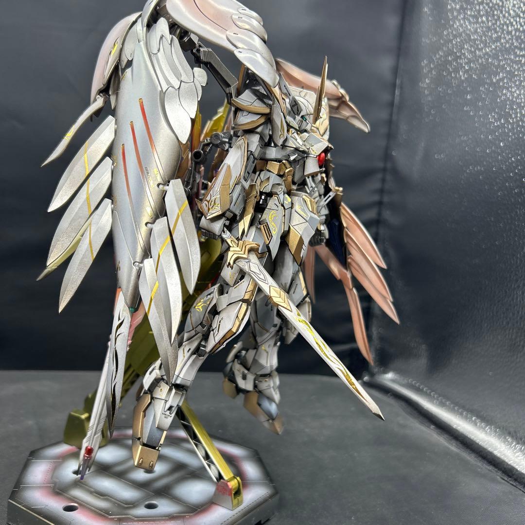 ガンプラ　塗装済み完成品　ウィングガンダムゼロ ew MG ミキシング