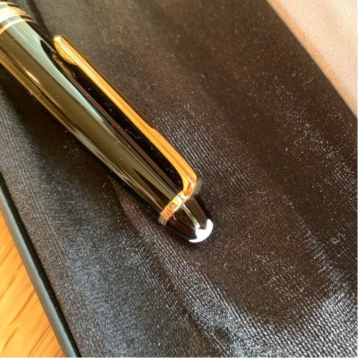 mont blankマイスターシュテュック　クラシックゴールド