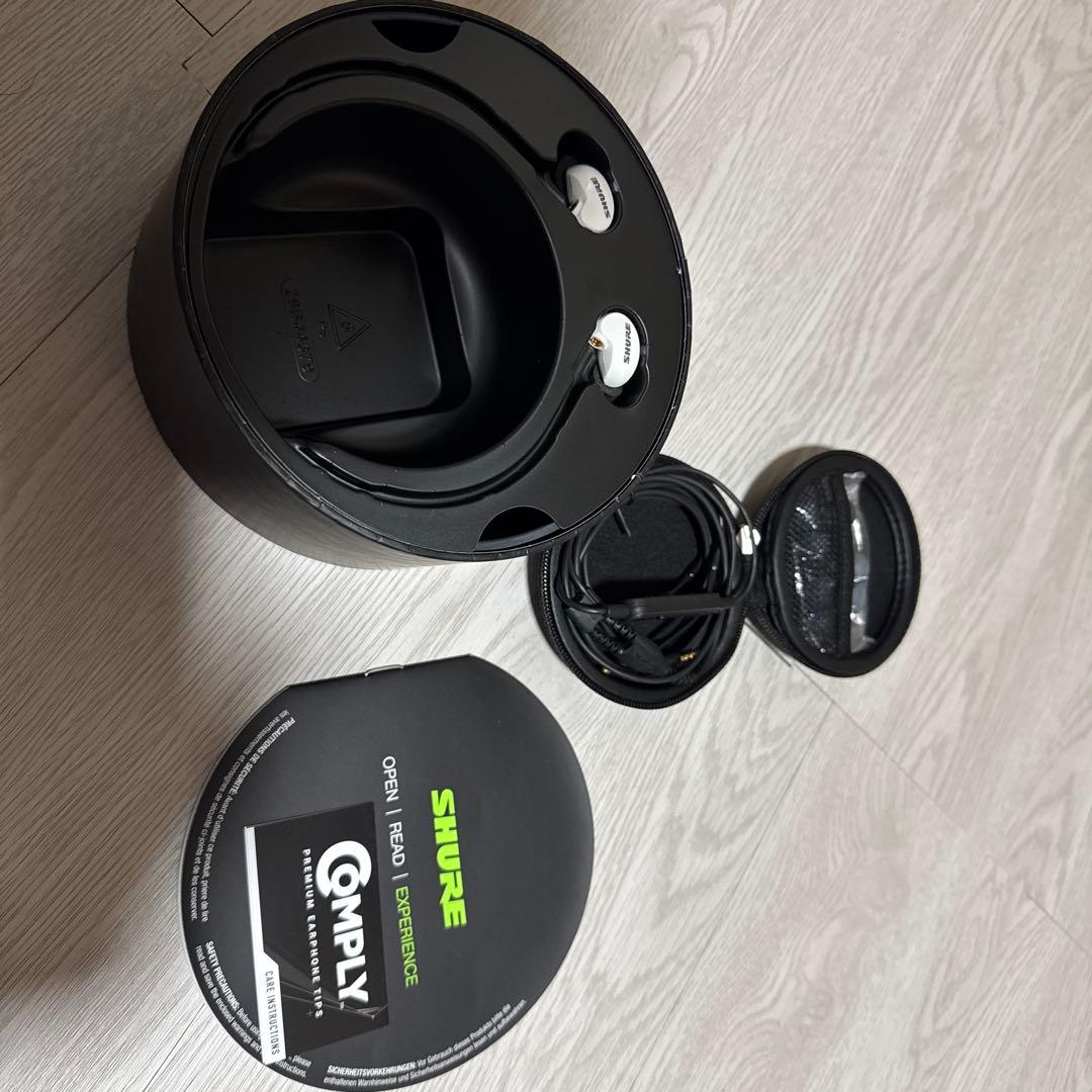 SHURE シュア イヤホン AONIC 215 ホワイト