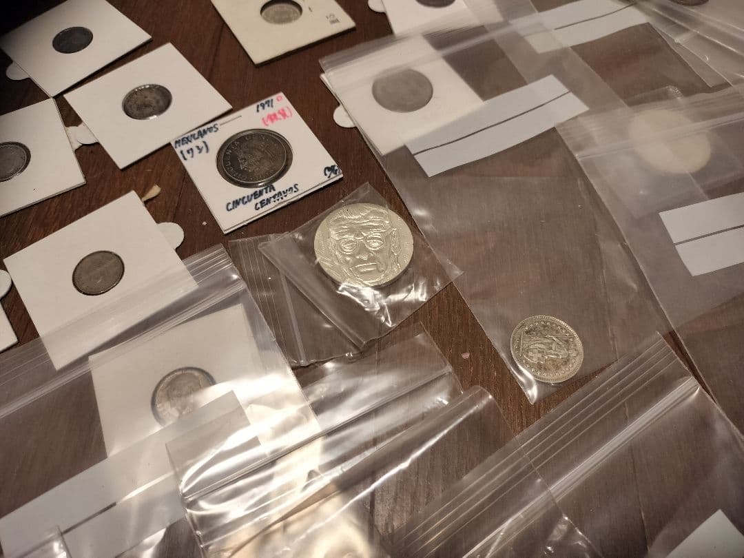 旧貨幣・金貨・銀貨・記念硬貨コレクション