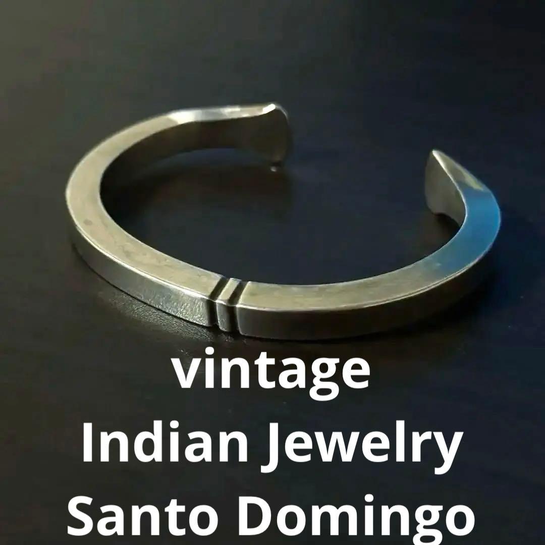 r*n様 ビンテージ インディアンジュエリー バングル サントドミンゴ族 鍛造