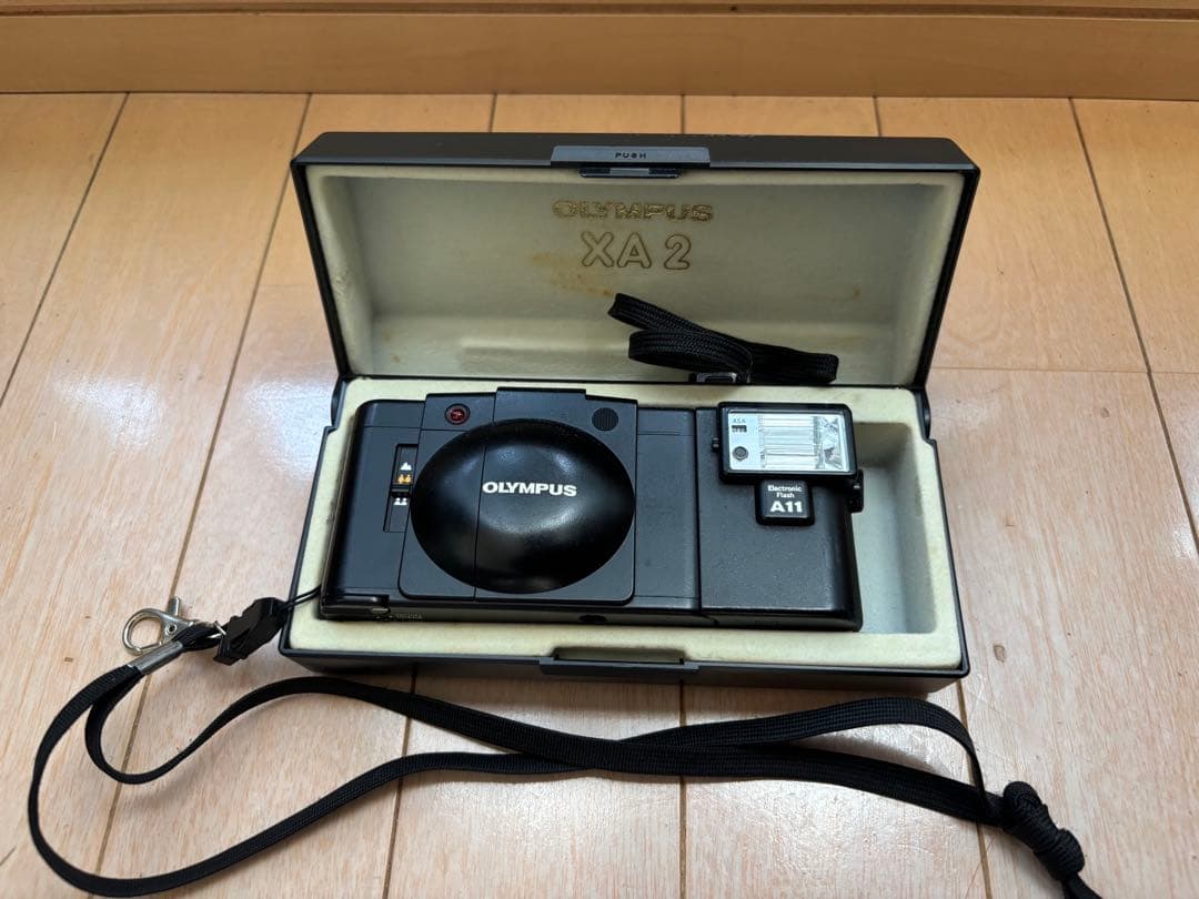 フィルムカメラ OLYMPUS xa2
