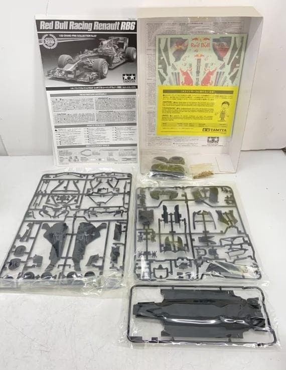 【新品未組立】TAMIYA 1/20 レッドブルレーシング RB6