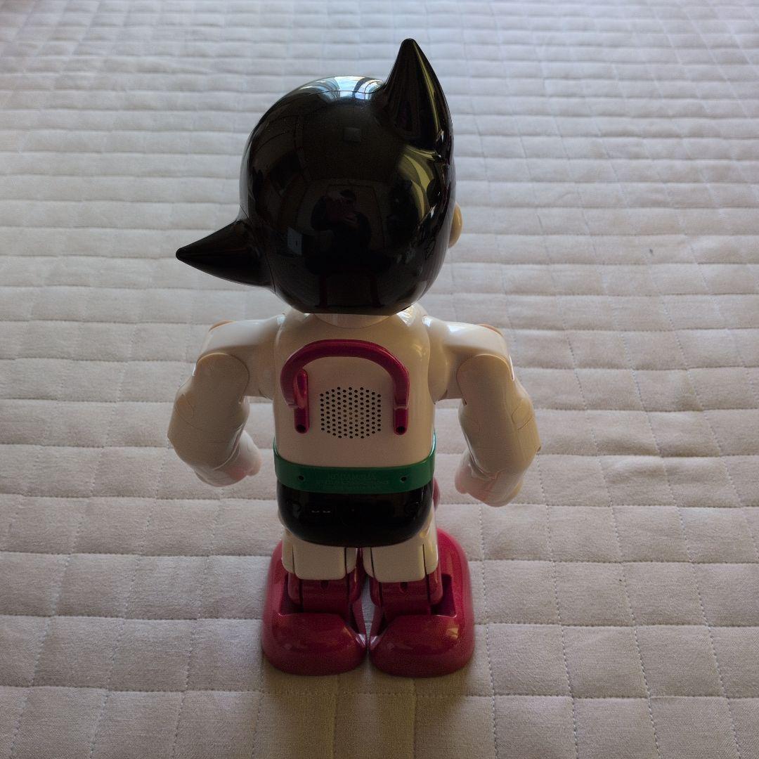 ATOM コミュニケーションロボット