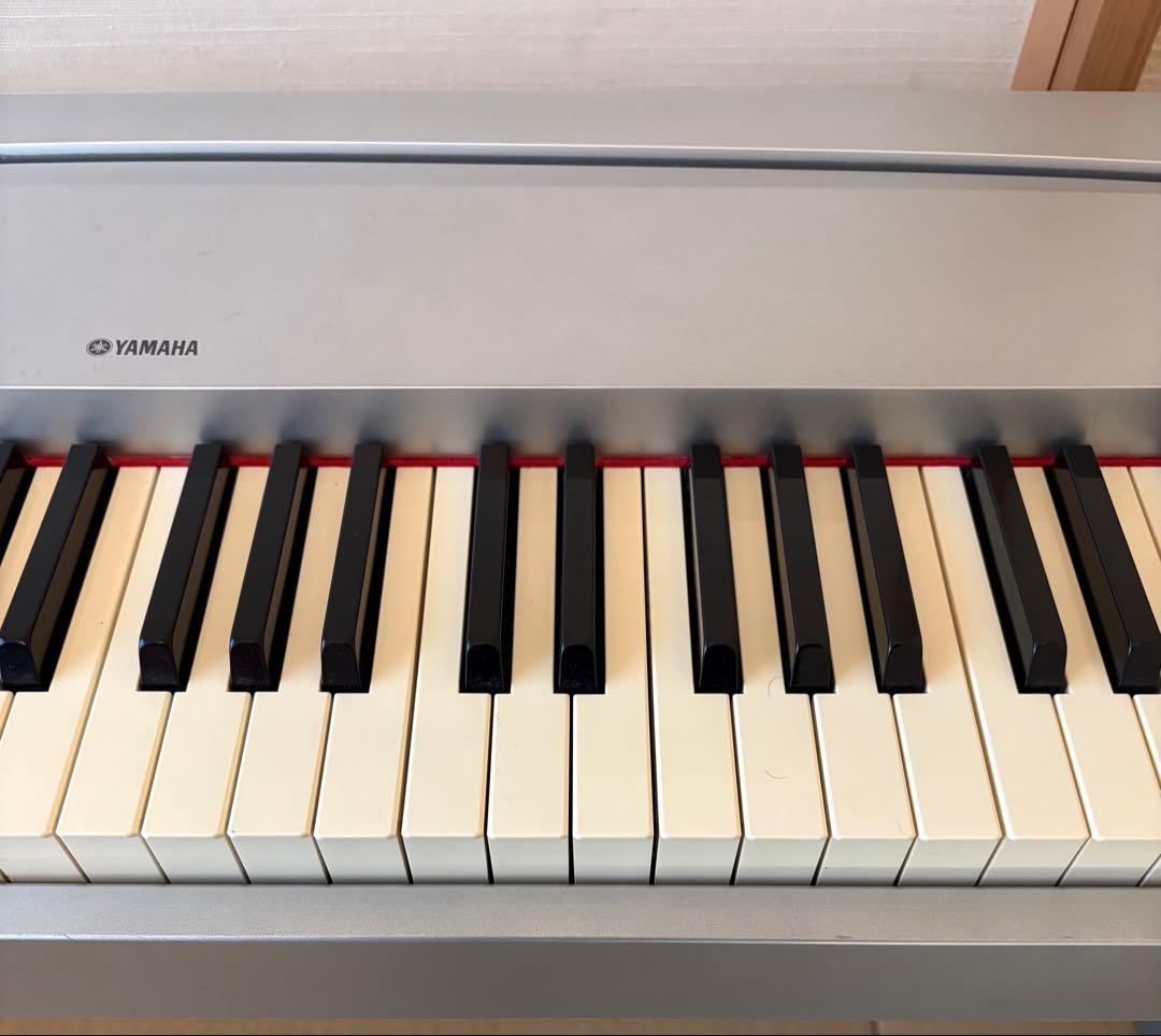 【送料無料】大人気YAMAHA P-70 電子ピアノ88鍵盤