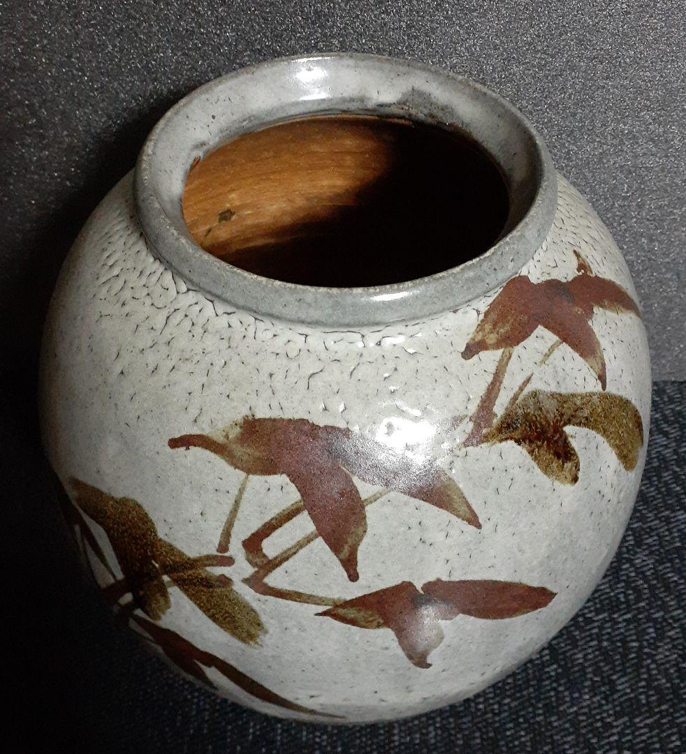 益子焼【木村充】作　並白釉　鉄絵　大壺　【父　師　木村一郎　東武百貨店個展出品作