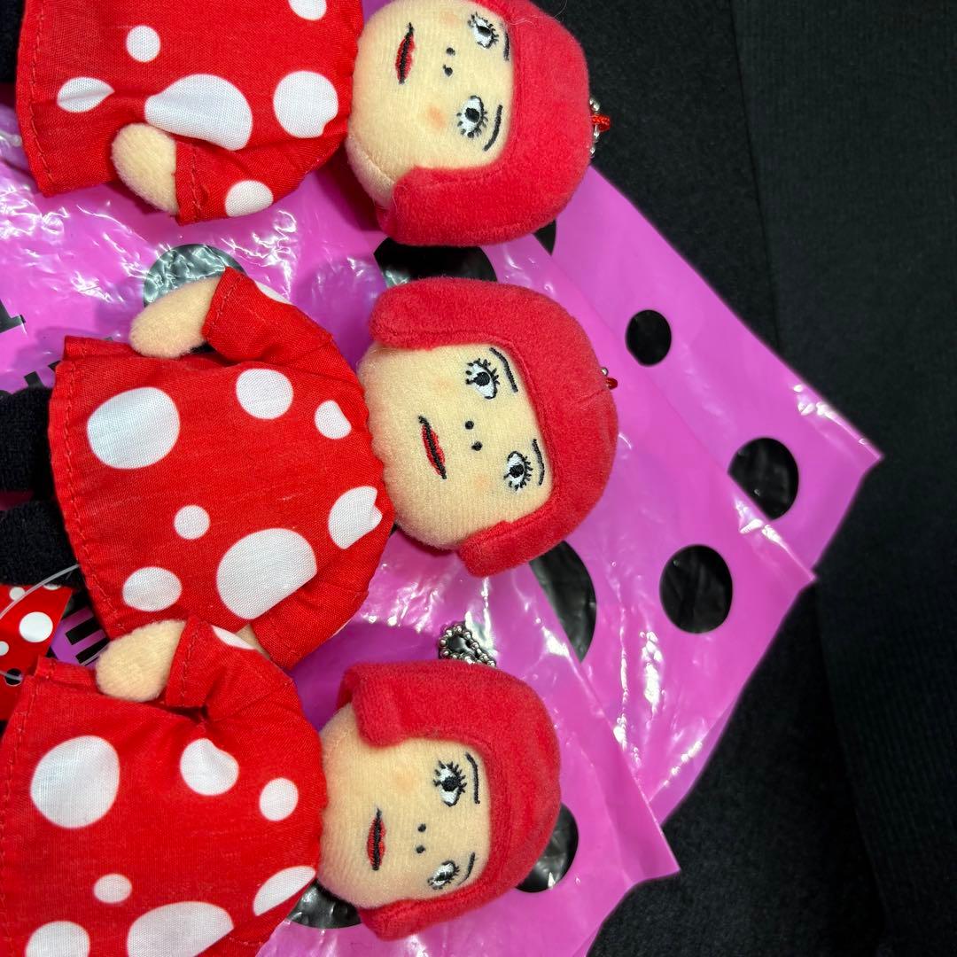 2017年Tokyo草間彌生 Yayoi キーホルダー ぬいぐるみ 3セット