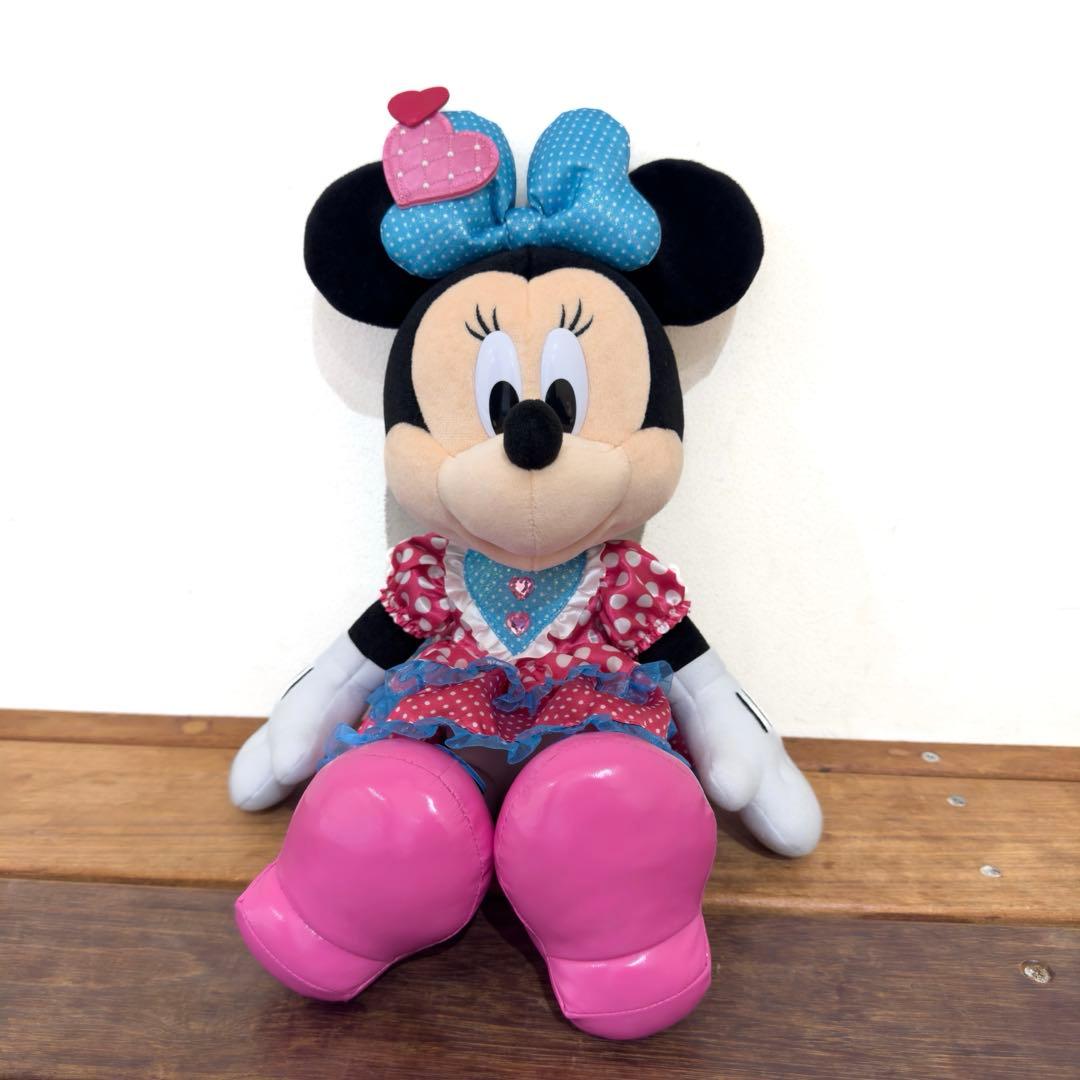 ミニー　ファンダーランド　ぬいぐるみ　パルパル