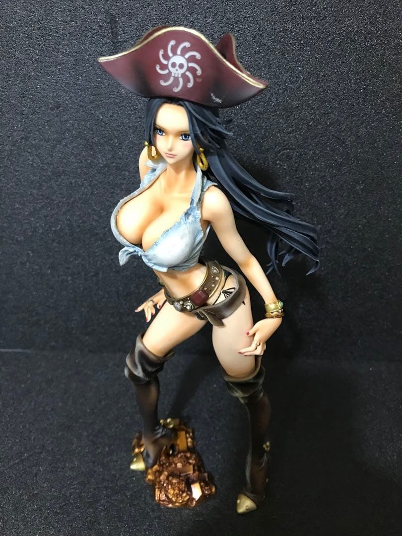 ワンピース　ハンコック　リペイントフィギュア　FLAG DIAMOND SHIP