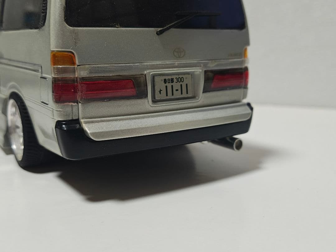 1/24 ハイエースプラモデル 2台セット 自作バニング＆ワゴン