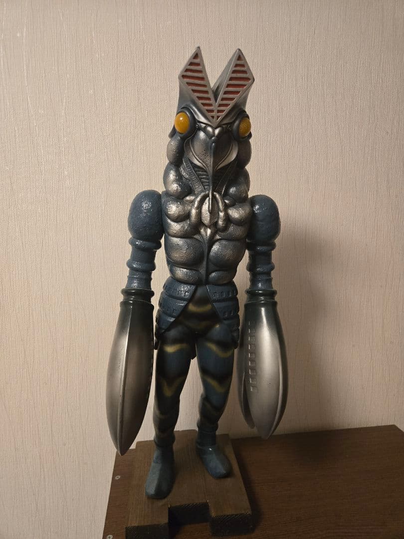 ジャイアントスケール バルタン星人 フィギュア 特大